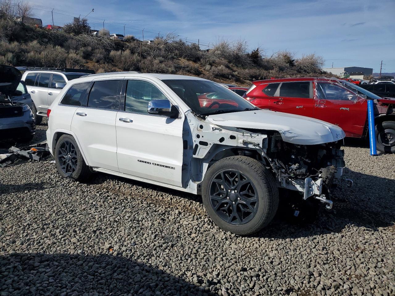 2020 Jeep Grand Cherokee Overland - zdjęcie 4