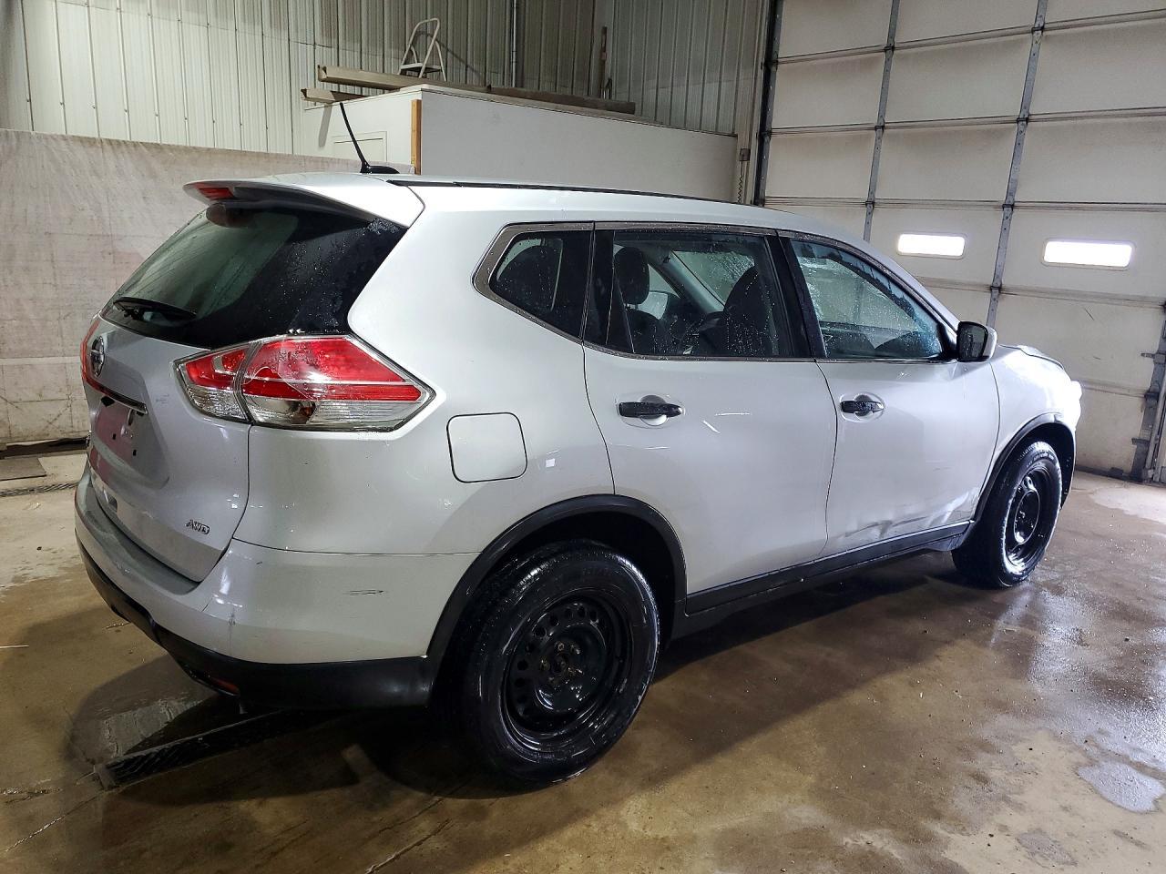 2016 Nissan Rogue S - zdjęcie 3