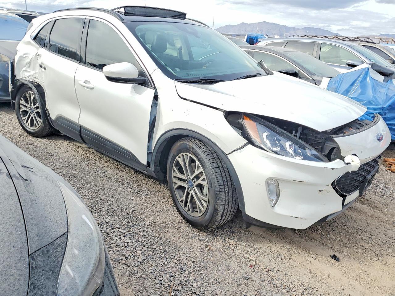 2022 Ford Escape Sel - zdjęcie 4