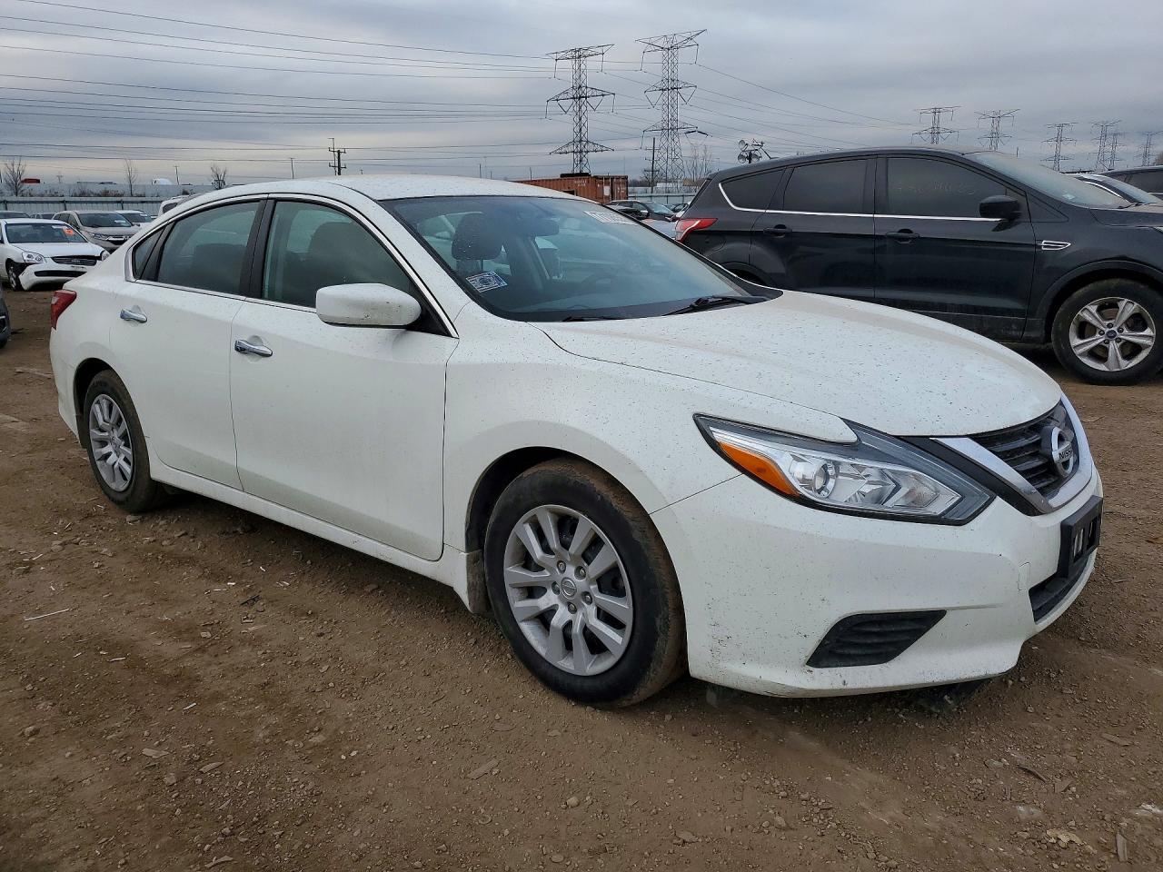 2017 Nissan Altima 2.5 - zdjęcie 4