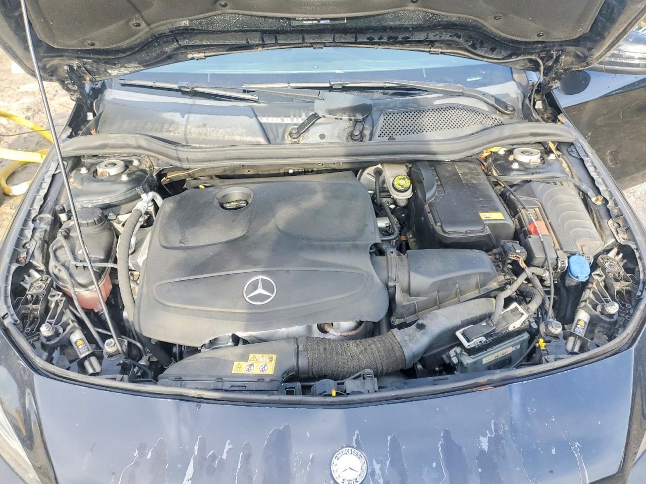 2016 Mercedes-Benz Cla 250 - zdjęcie 11