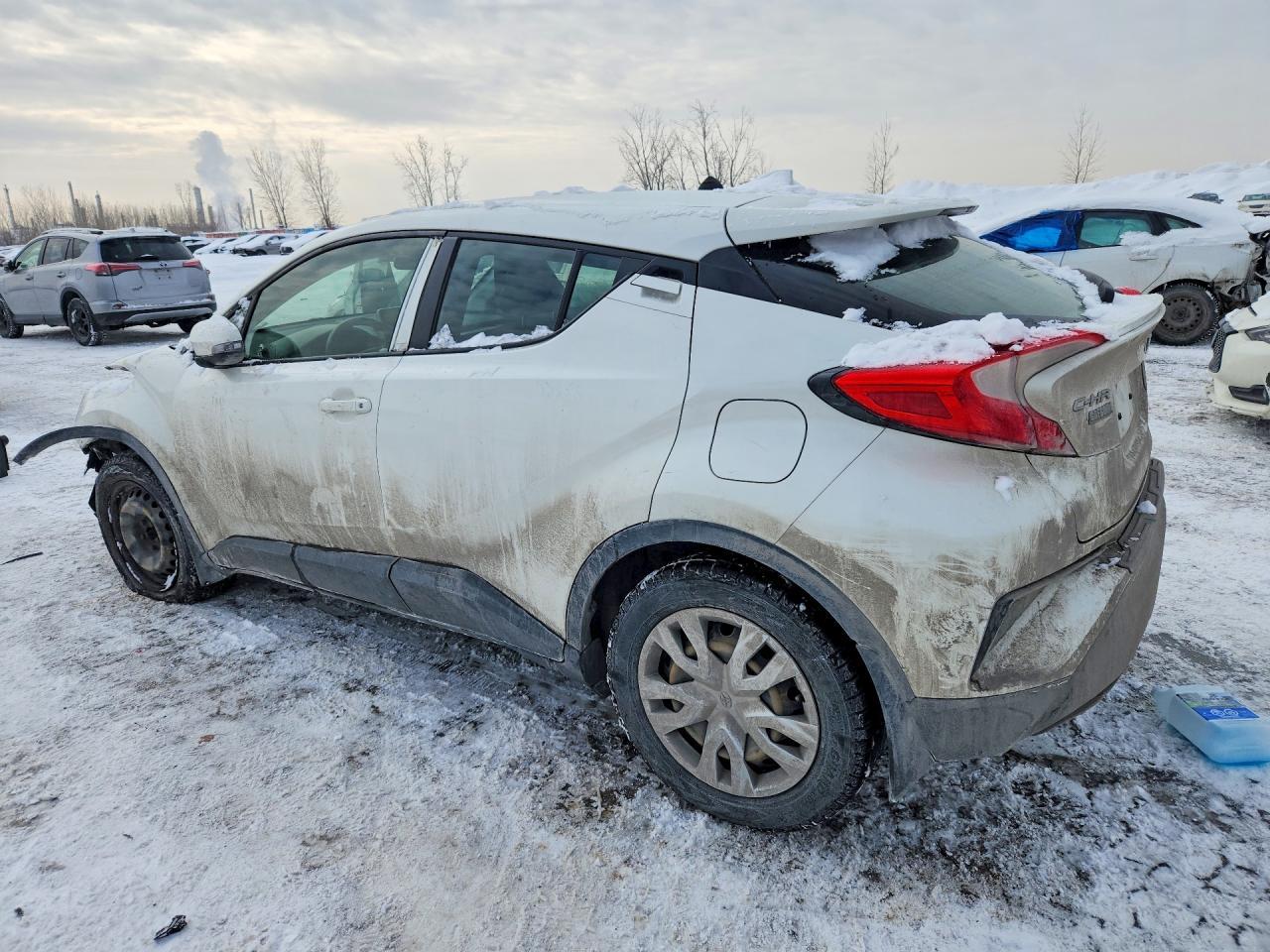 2021 Toyota C-Hr Le - zdjęcie 2