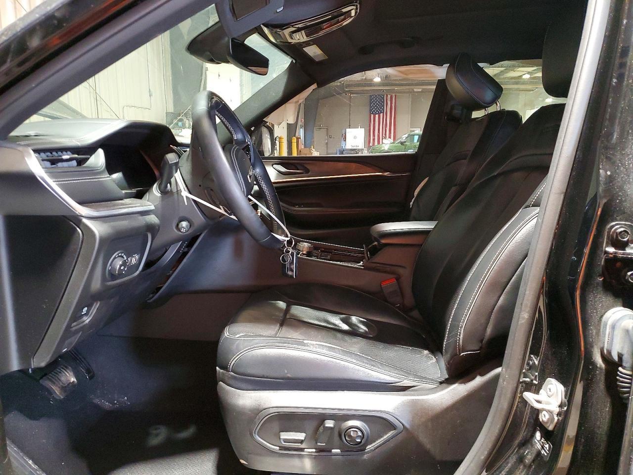 2022 Jeep Grand Cherokee L Overland - zdjęcie 7