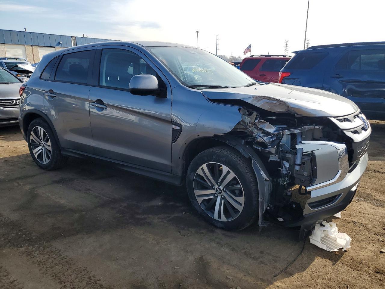 2024 Mitsubishi Outlander Sport S/Se - zdjęcie 4