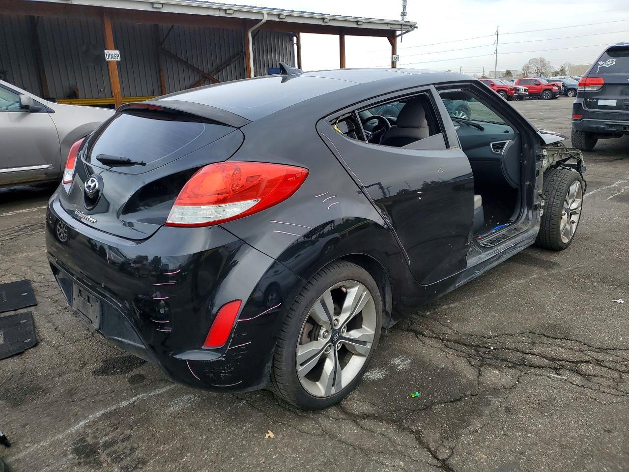 2014 Hyundai Veloster - zdjęcie 3