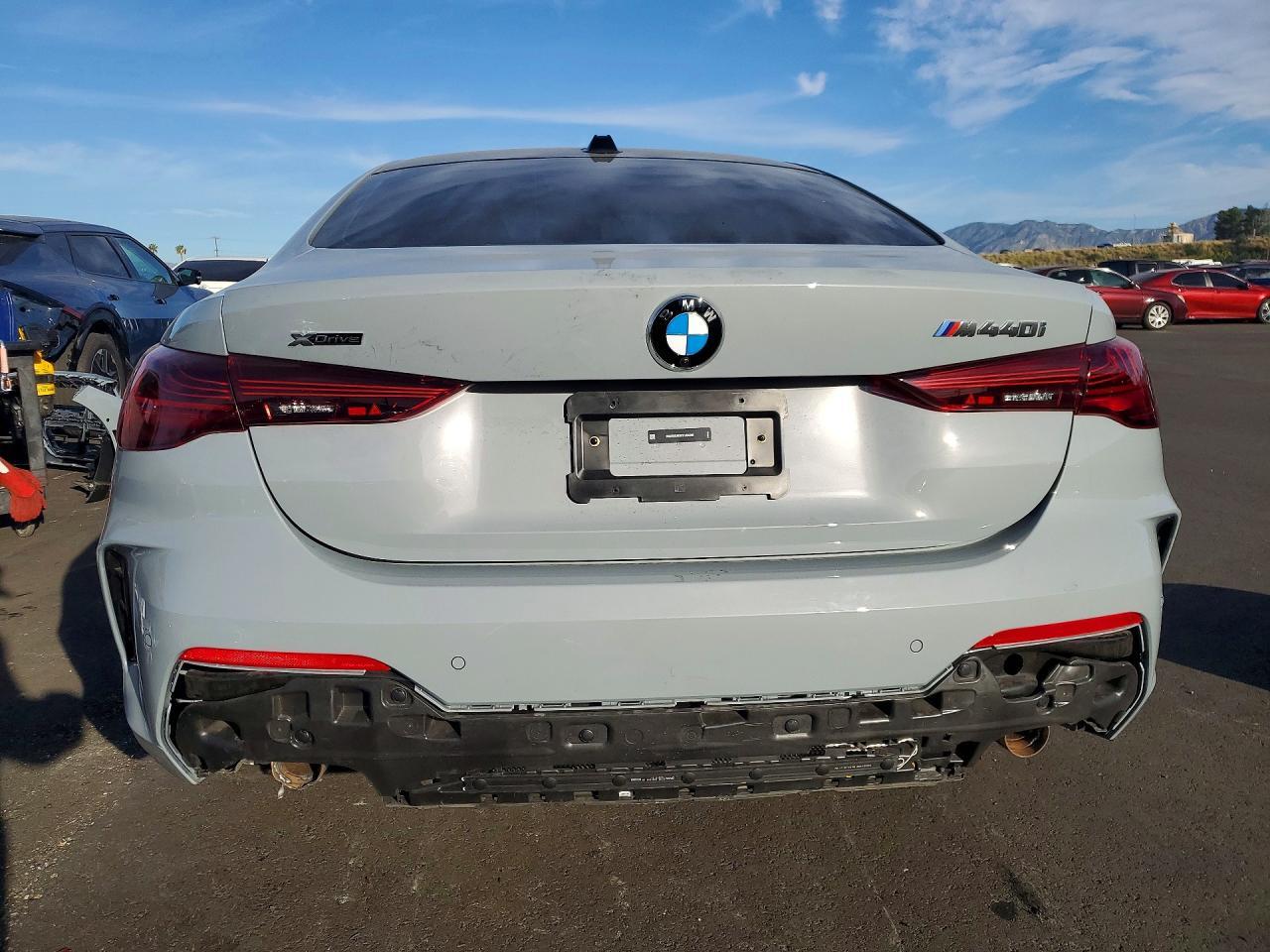 2026 BMW M440Xi - zdjęcie 6
