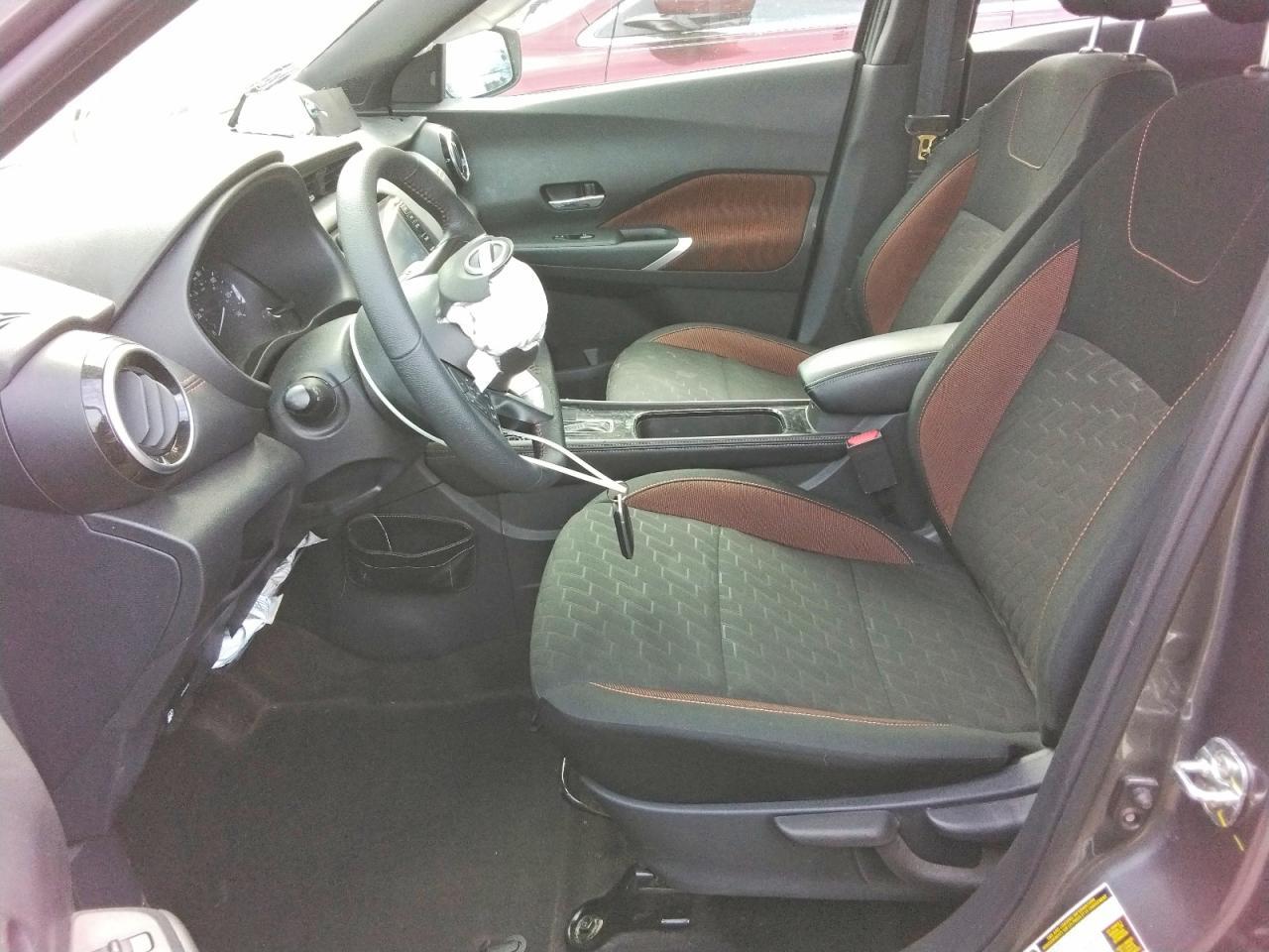 2024 Nissan Kicks Sr - zdjęcie 7