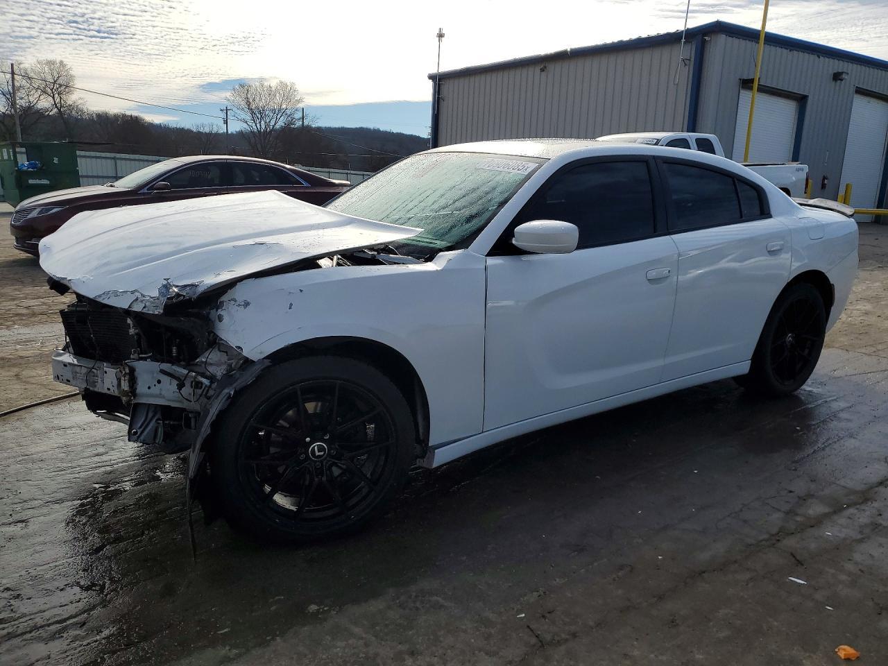 2020 Dodge Charger Sxt - zdjęcie główne