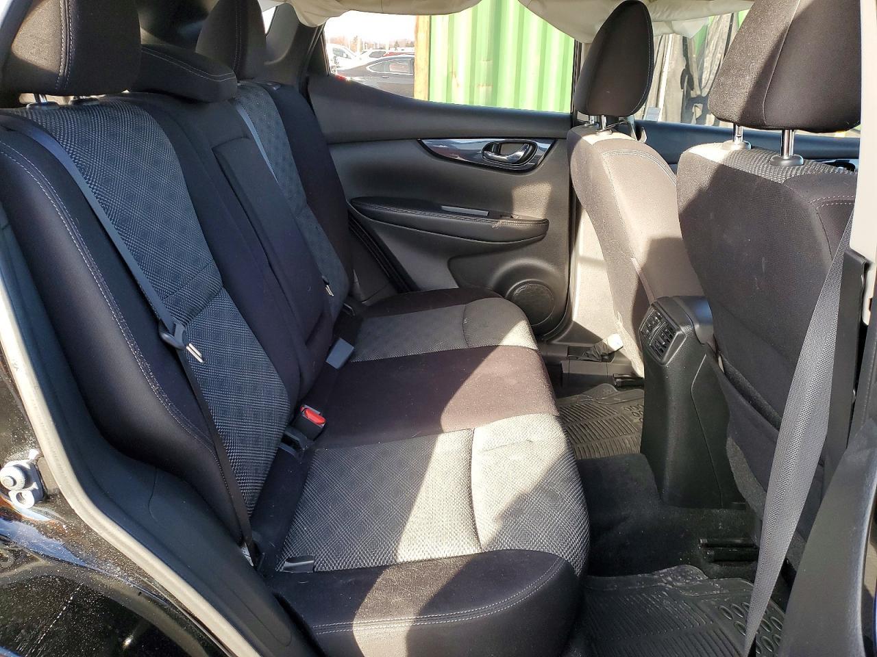 2018 Nissan Rogue Sport Sv - zdjęcie 10