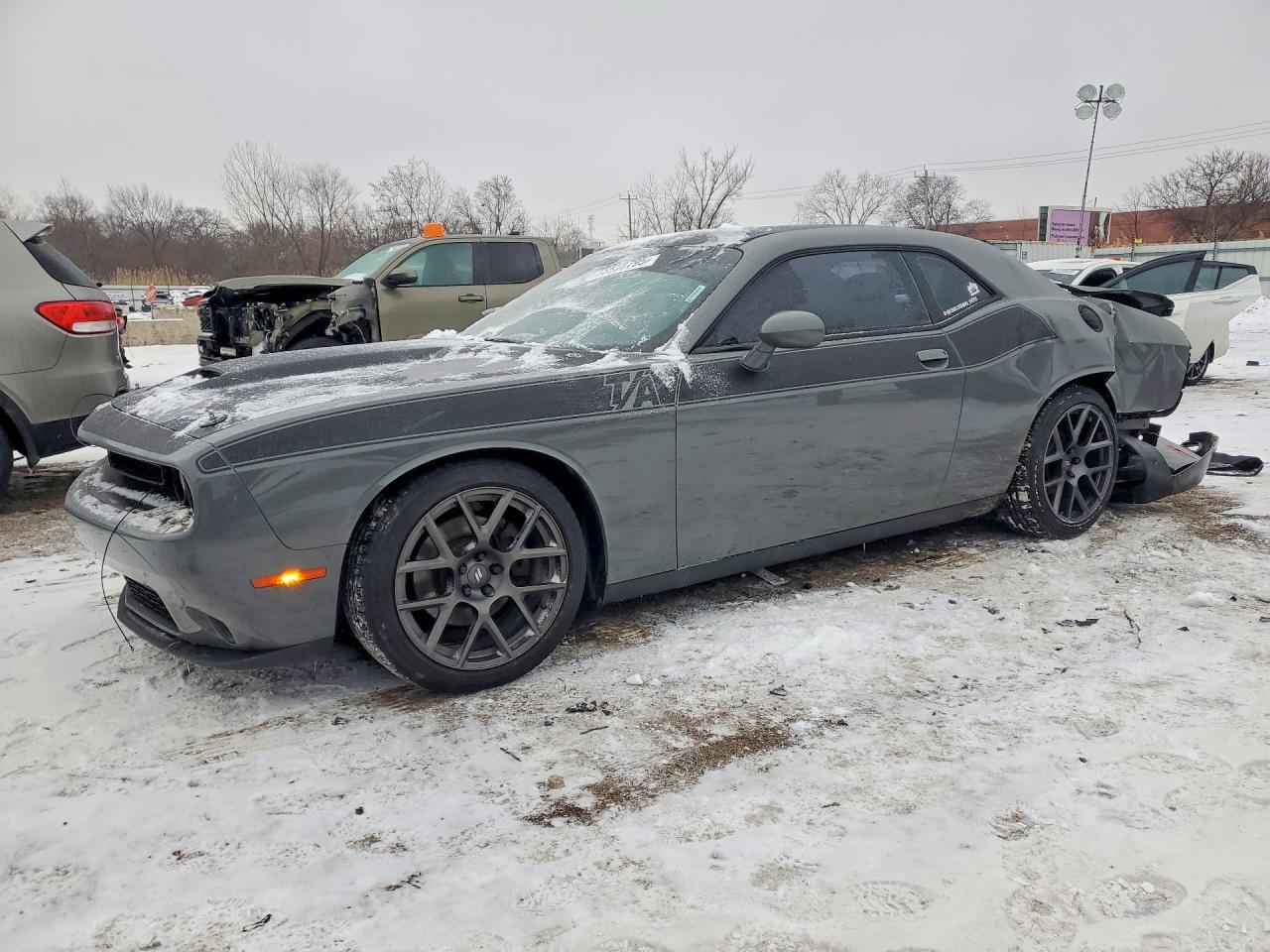 2017 Dodge Challenger R/T - zdjęcie główne