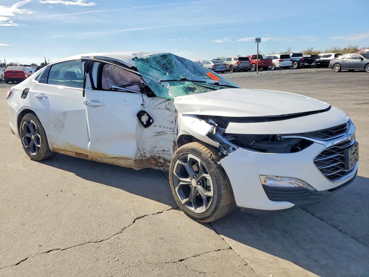2022 Chevrolet Malibu Lt - zdjęcie 4