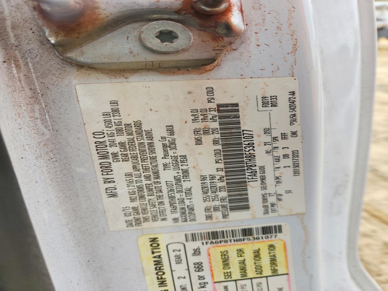 2015 Ford Mustang - zdjęcie 12