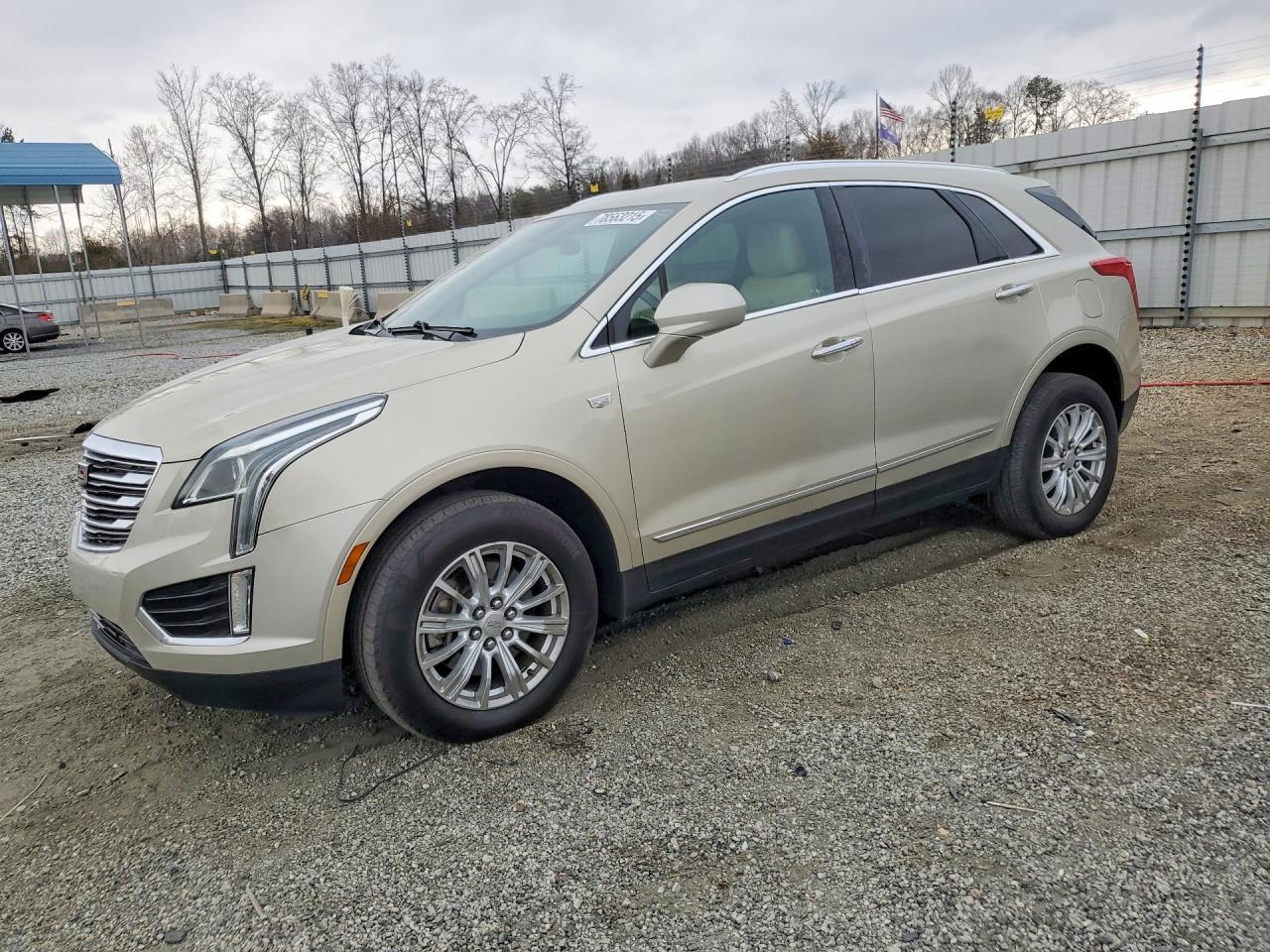 2017 Cadillac Xt5 - zdjęcie główne