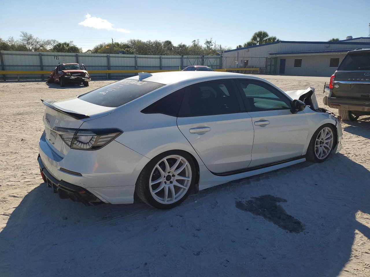 2023 Honda Civic Sport - zdjęcie 3