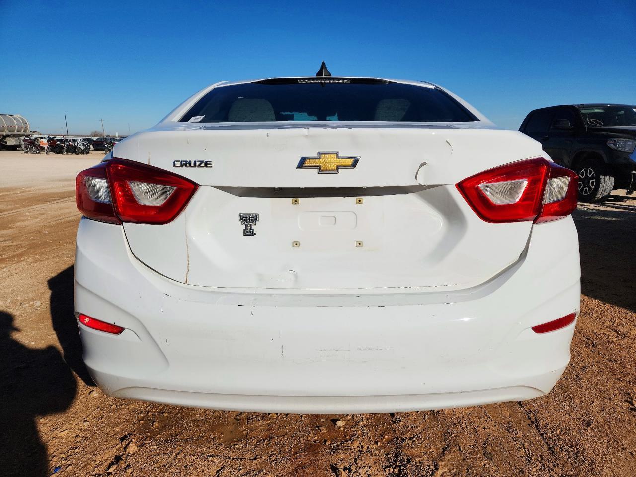 2018 Chevrolet Cruze Ls - zdjęcie 6