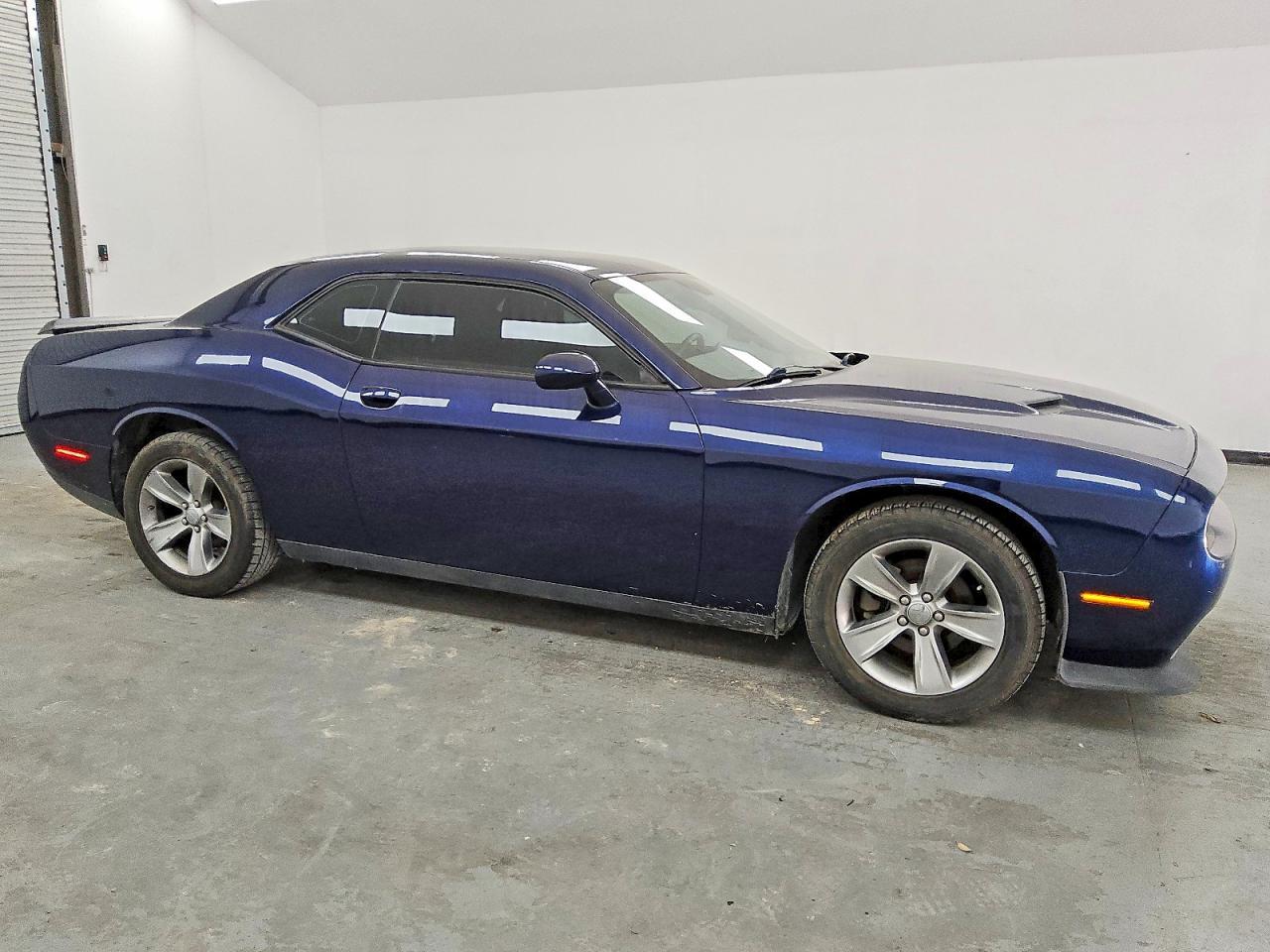 2015 Dodge Challenger Sxt - zdjęcie 4