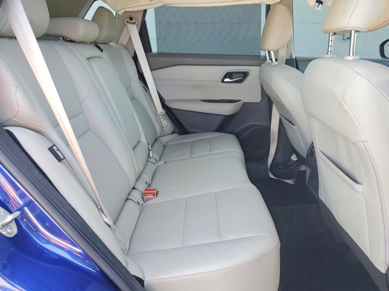 2021 Nissan Rogue Sv - zdjęcie 11