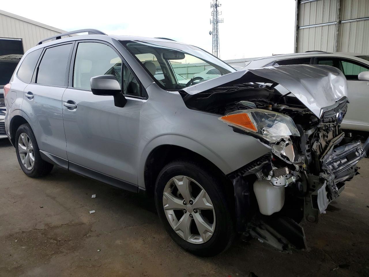 2014 Subaru Forester 2.5I Premium - zdjęcie 4