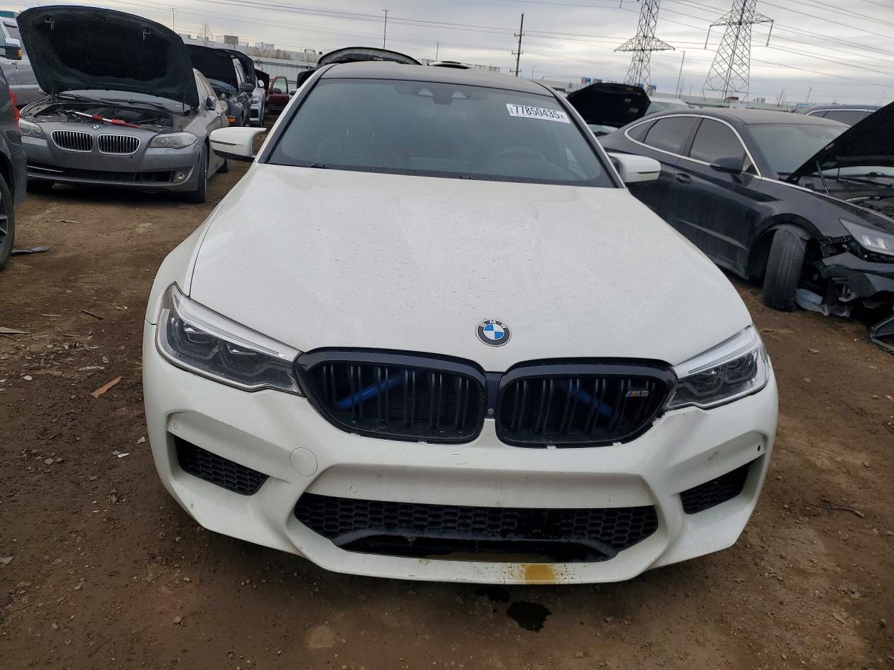 2019 BMW M5 - zdjęcie 5