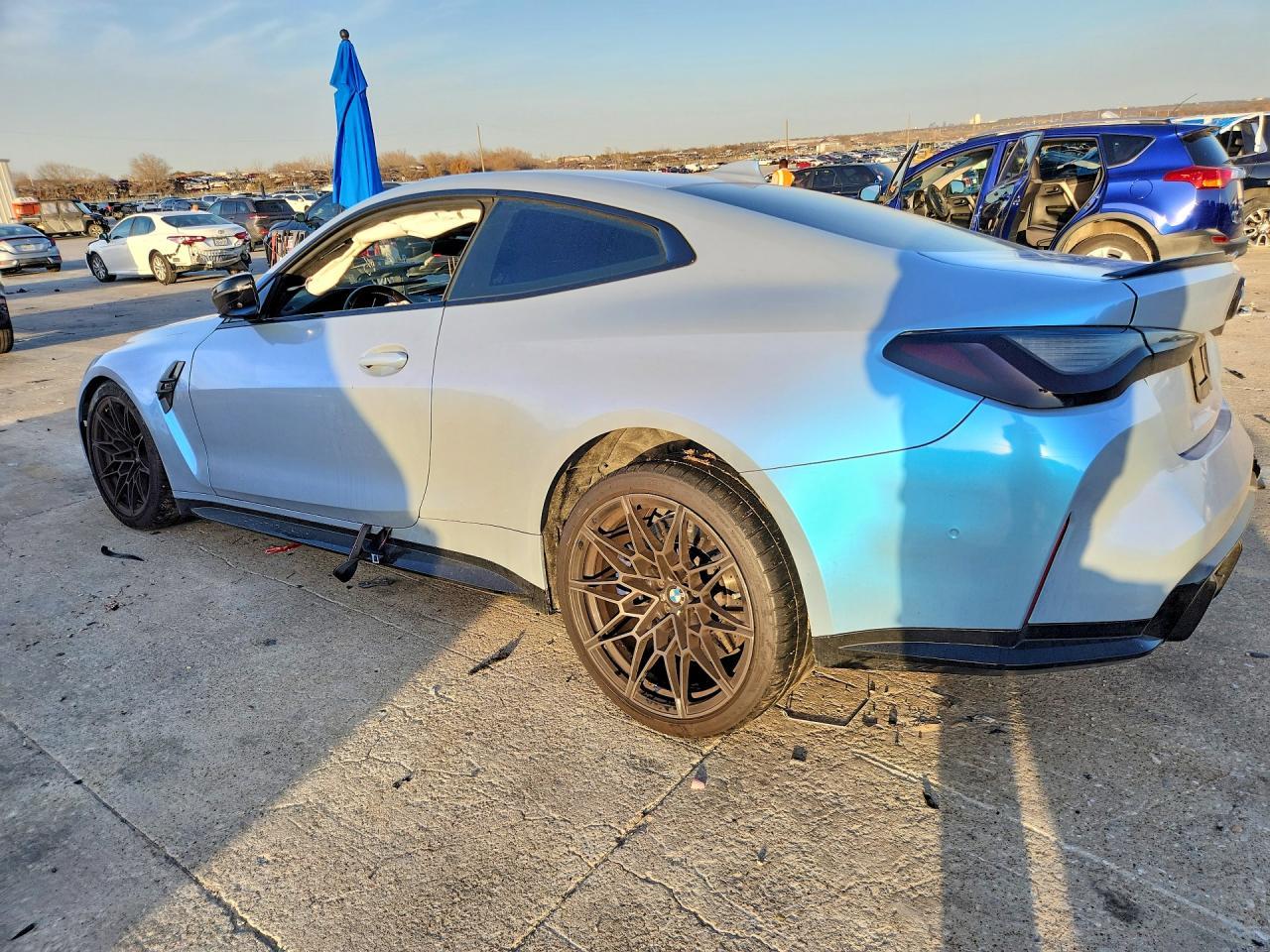 2021 BMW M4 Competition - zdjęcie 2