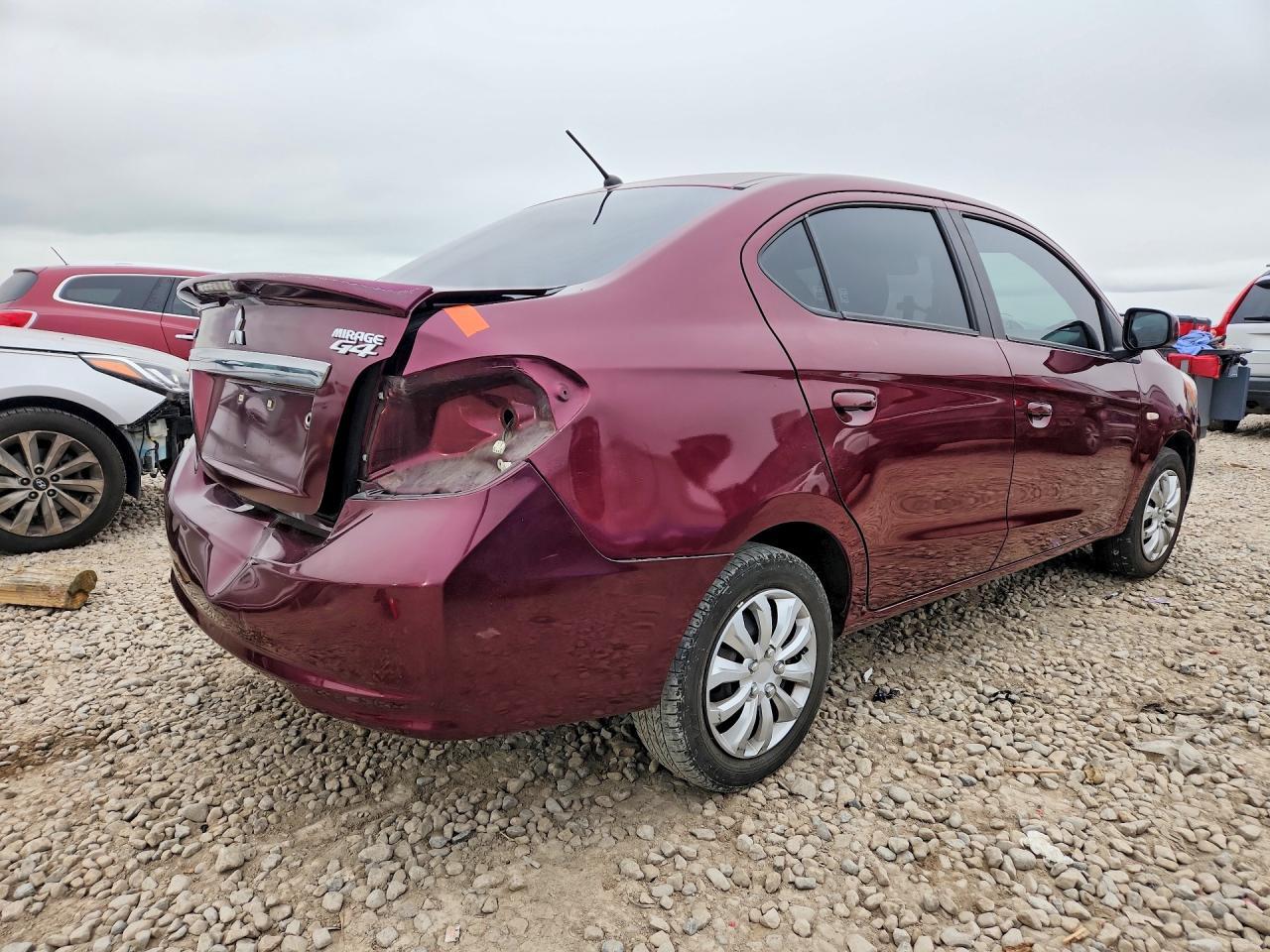2017 Mitsubishi Mirage G4 Es - zdjęcie 3