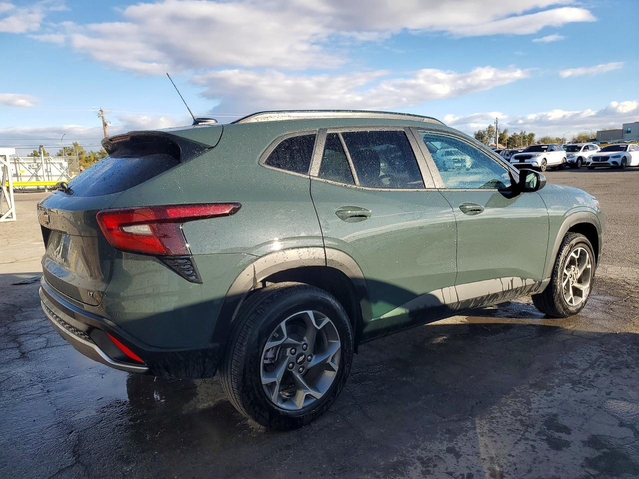 2025 Chevrolet Trax 1Lt - zdjęcie 3