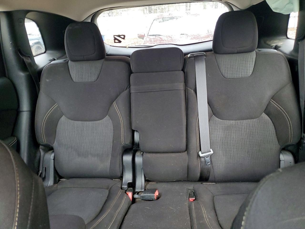 2015 Jeep Cherokee Latitude - zdjęcie 10