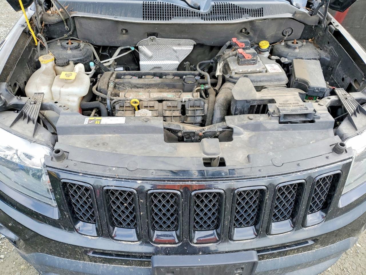 2015 Jeep Compass Sport - zdjęcie 12