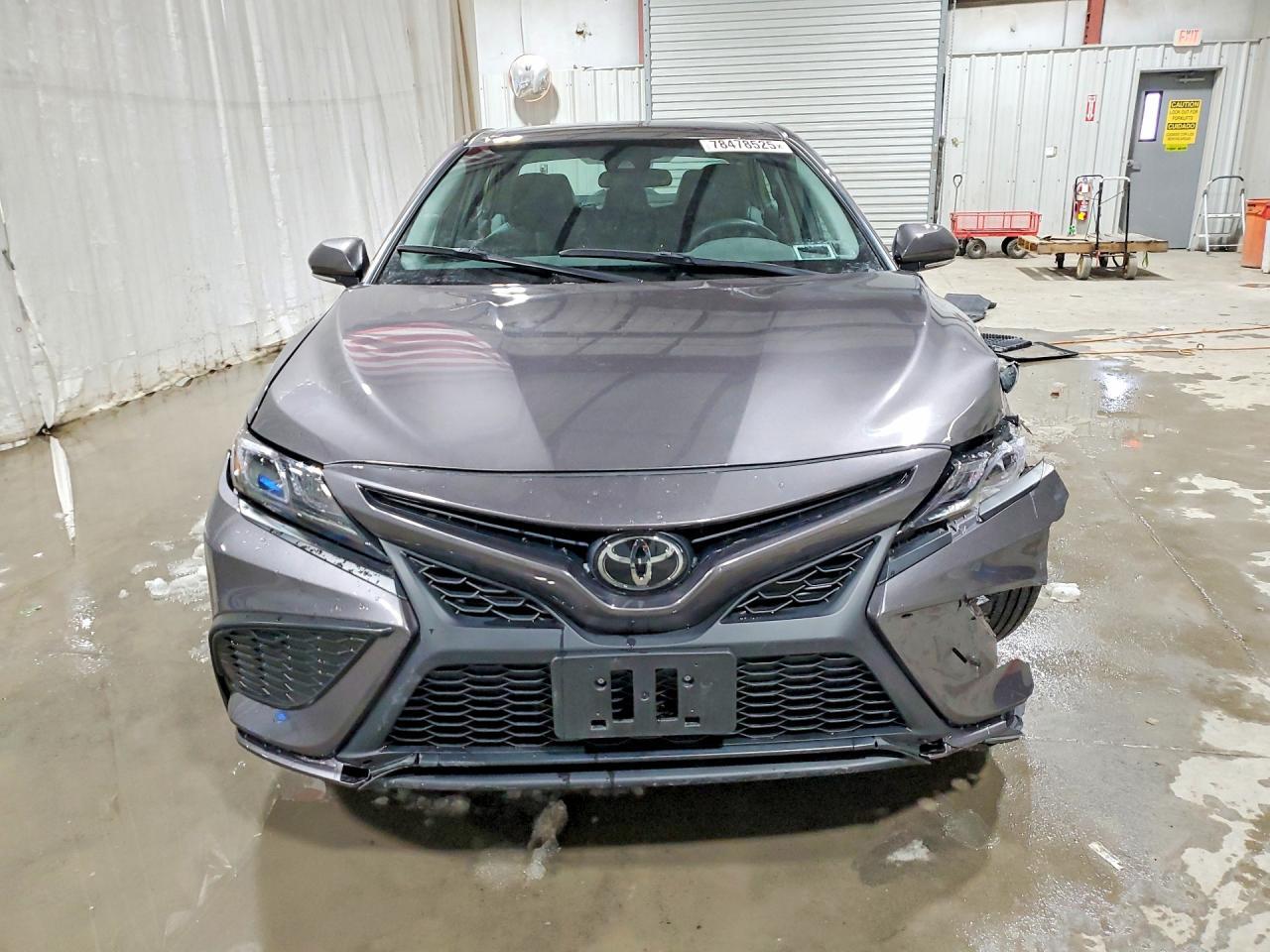 2024 Toyota Camry Se - zdjęcie 5