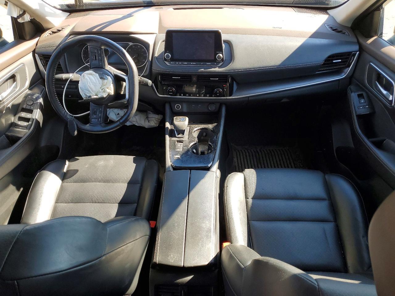 2021 Nissan Rogue Sv - zdjęcie 8