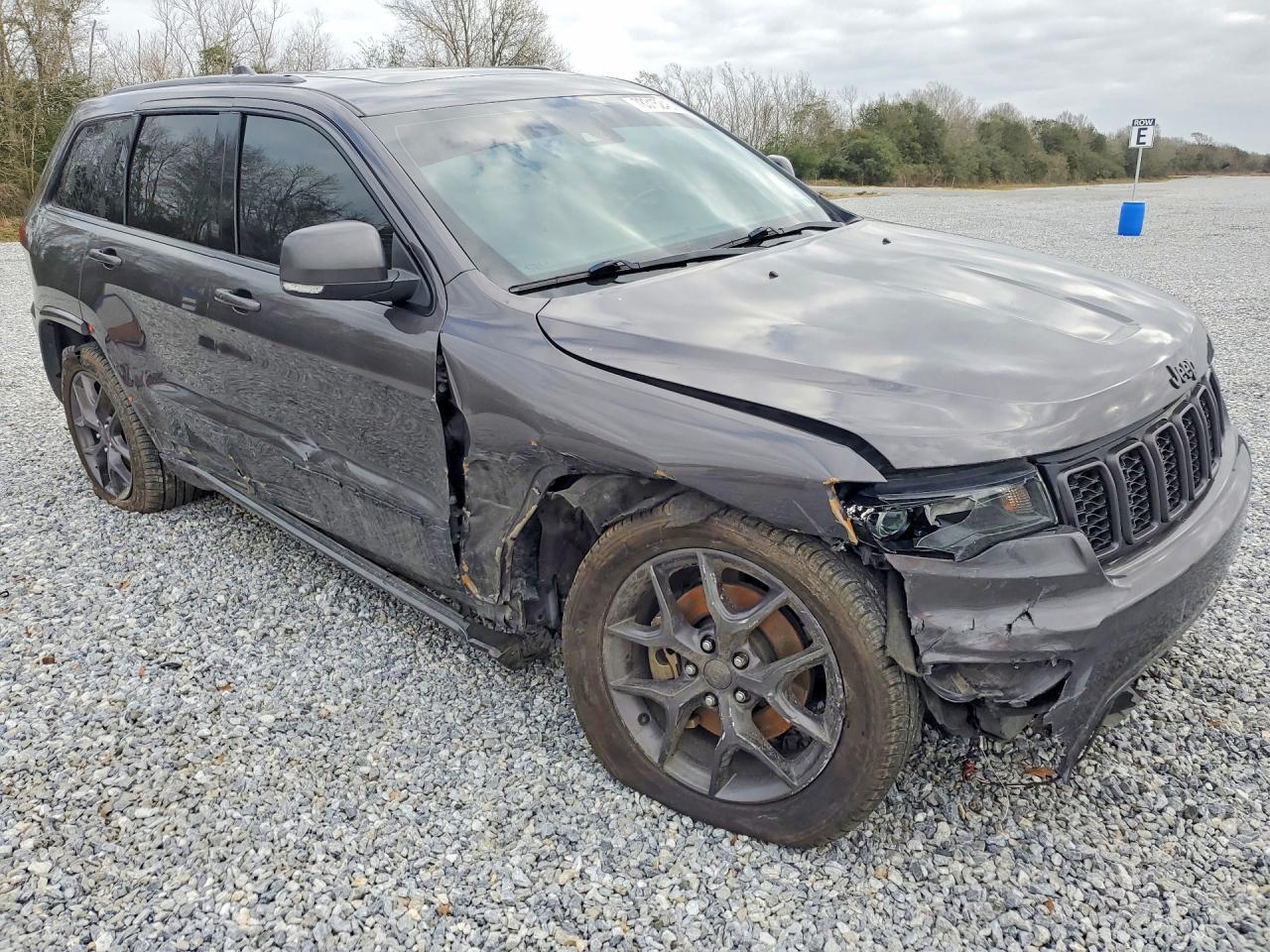 2021 Jeep Cherokee - zdjęcie 4
