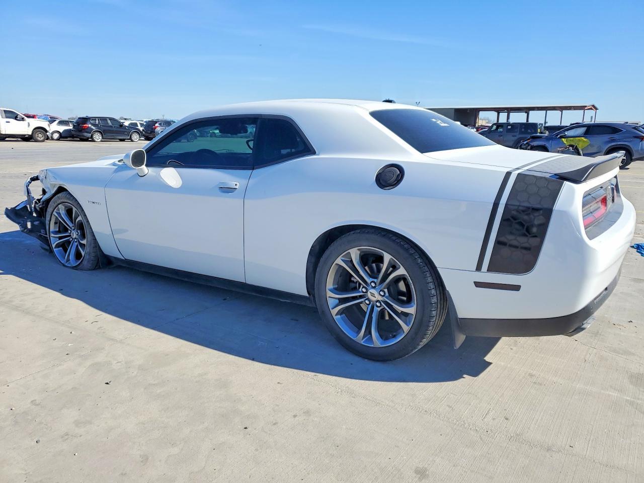 2020 Dodge Challenger R/T - zdjęcie 2