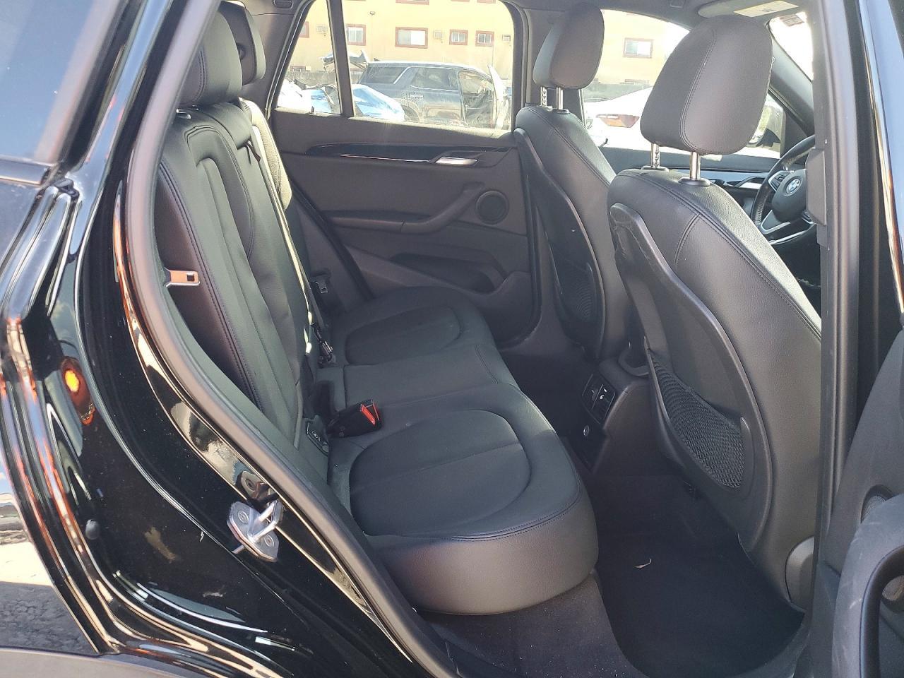 2017 BMW X1 Sdrive28I - zdjęcie 11