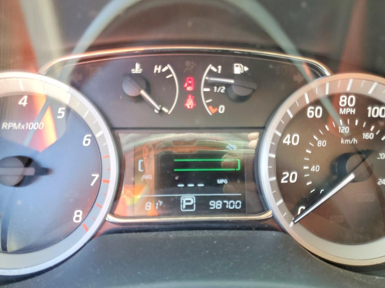 2014 Nissan Sentra S - zdjęcie 9