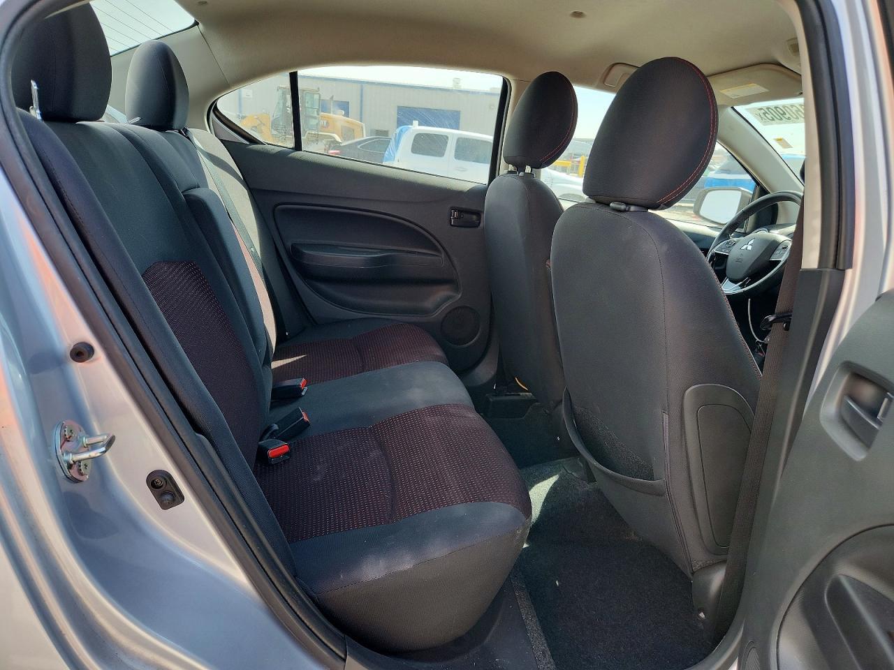 2020 Mitsubishi Mirage G4 Se - zdjęcie 10