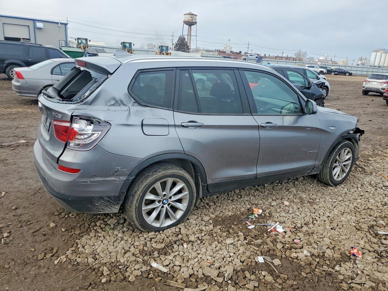 2015 BMW X3 xDrive28I - zdjęcie 3