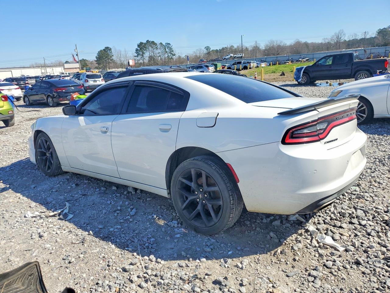 2020 Dodge Charger Sxt - zdjęcie 2