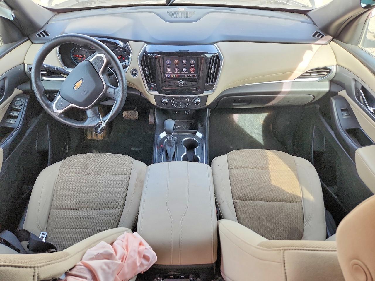2022 Chevrolet Traverse Ls - zdjęcie 8