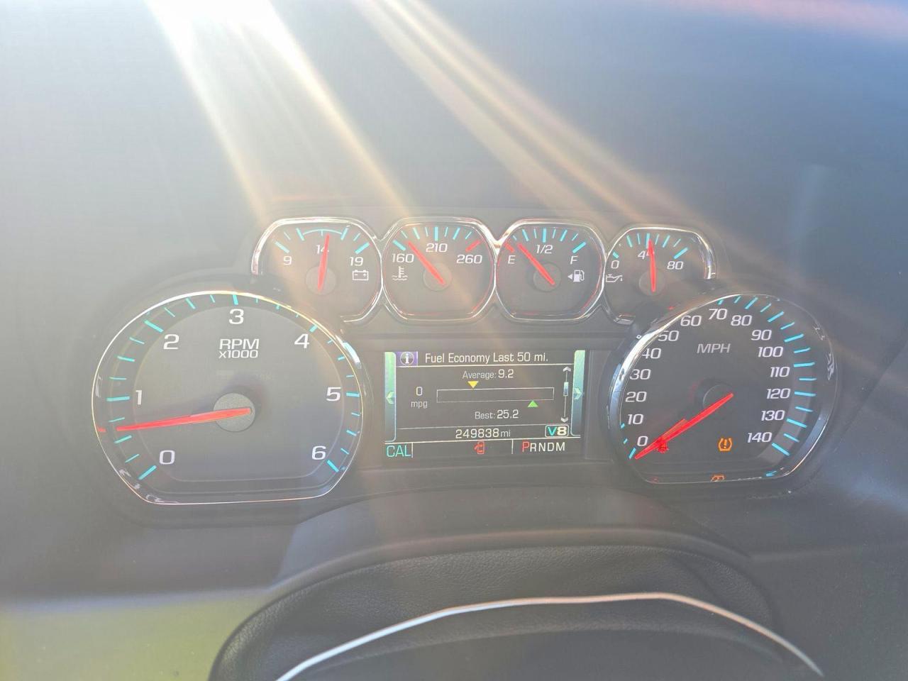 2016 Chevrolet Suburban K1500 Lt - zdjęcie 8