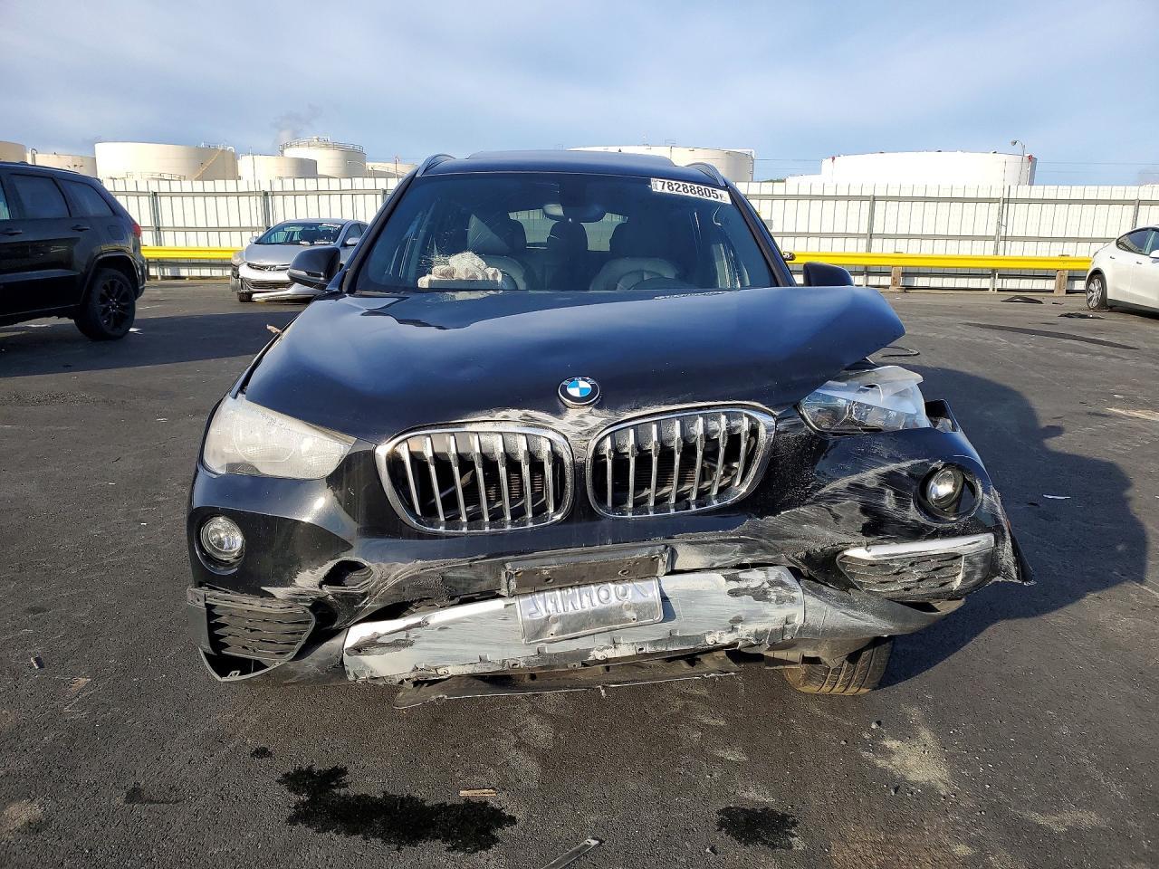 2017 BMW X1 xDrive28I - zdjęcie 5