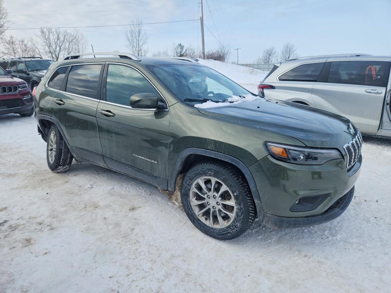 2019 Jeep Cherokee Latitude Plus - zdjęcie 4