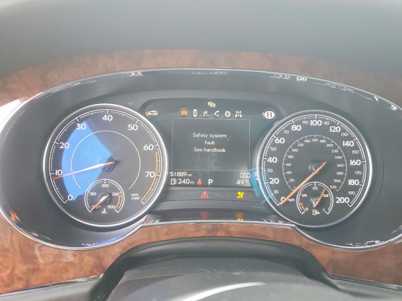 2017 Bentley Bentayga - zdjęcie 9