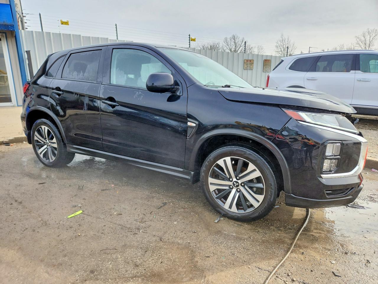 2022 Mitsubishi Outlander Sport Es - zdjęcie 4