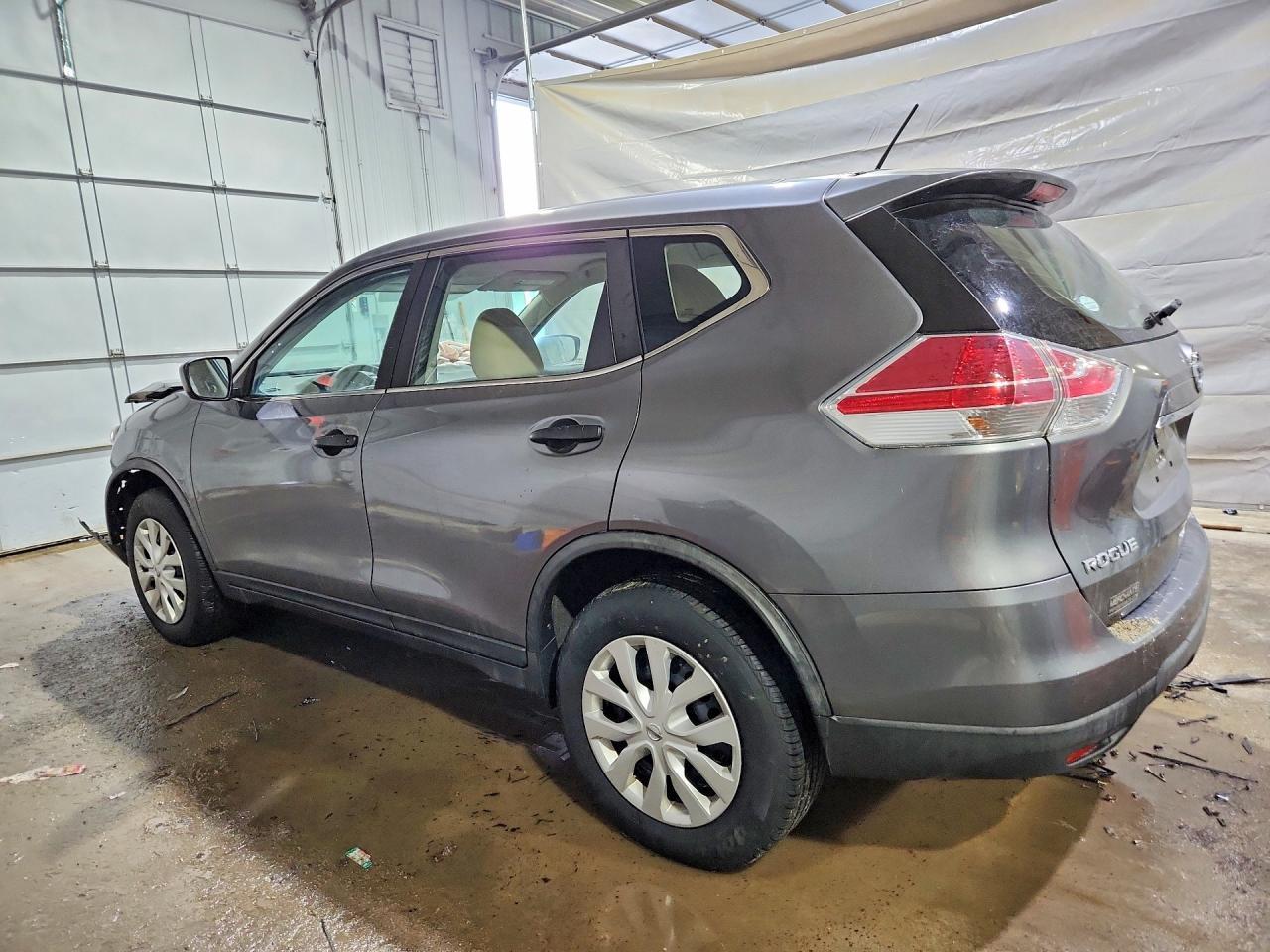 2016 Nissan Rogue S - zdjęcie 2