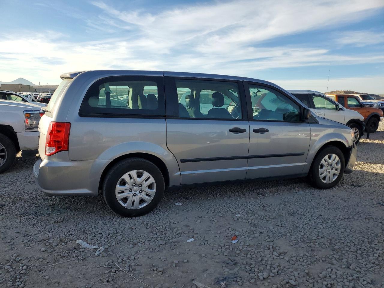 2016 Dodge Grand Caravan Se - zdjęcie 3