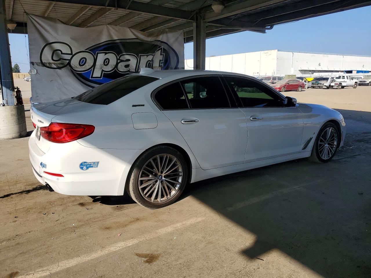 2018 BMW Seria 5 530e - zdjęcie 3
