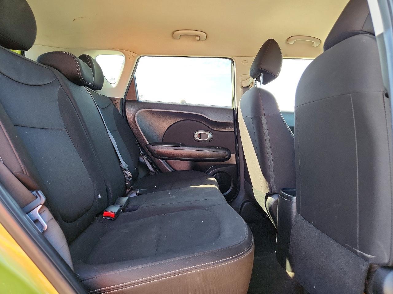 2017 Kia Soul Base - zdjęcie 10