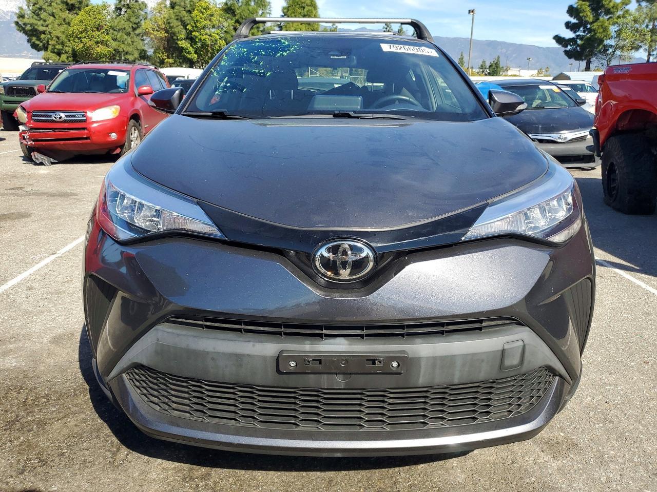 2021 Toyota C-Hr Xle - zdjęcie 5