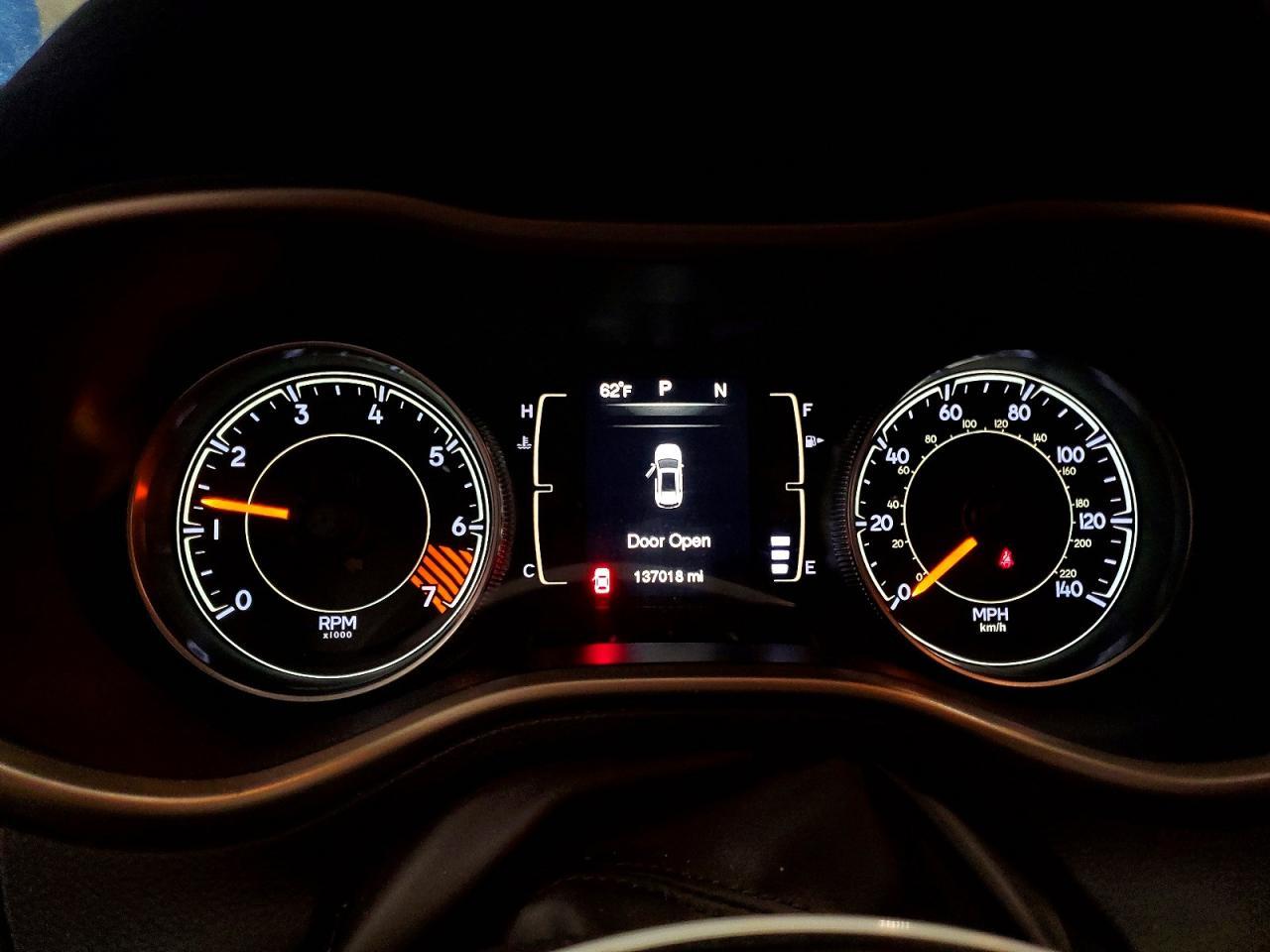 2014 Jeep Cherokee Latitude - zdjęcie 9