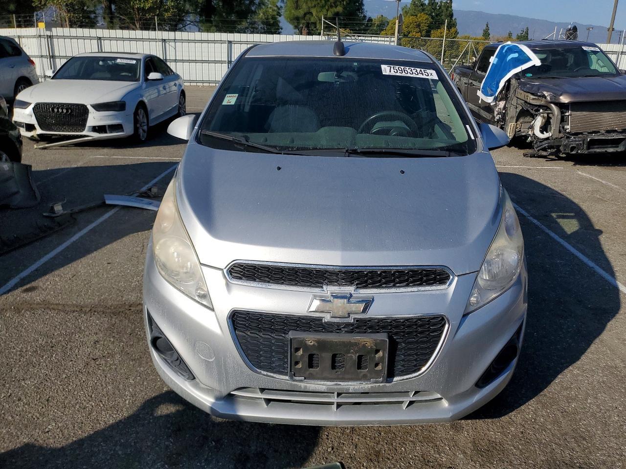 2015 Chevrolet Spark Ls - zdjęcie 5